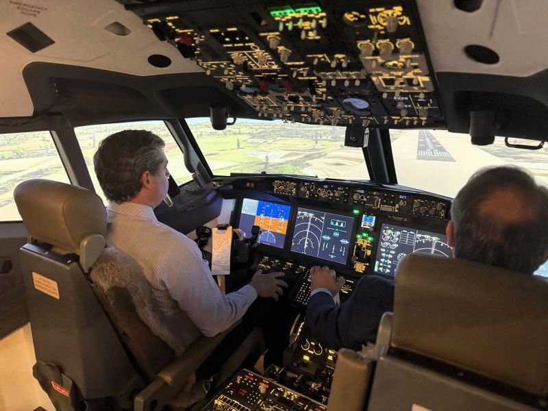 Flyschool Air Academy's B73M FNPT II MCC simulator is Ready For Training!